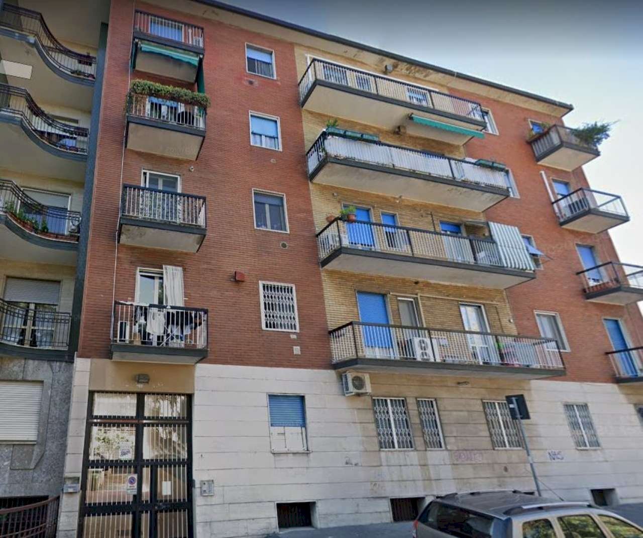 esterno tre - Appartamento via 2 Giugno, 4, Corsico - foto 1