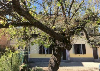 Facciata - Rustico Regione Valdivaglio, Incisa Scapaccino - foto 2