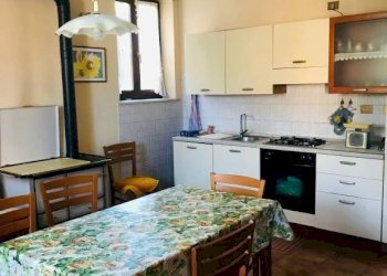 Cucina - Rustico Regione Valdivaglio, Incisa Scapaccino - foto 7