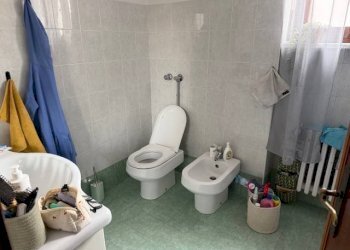 Bagno - Trilocale via Salbertrand, 81, Torino (zona Parella) - foto 6