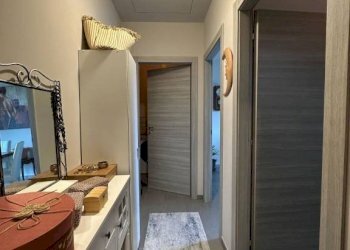 Corridoio - Appartamento strada per Buttigliera, 35, Villanova d'Asti - foto 8