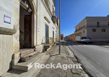 Zona - Appartamento via Cavour, 112, Salice Salentino - foto 4