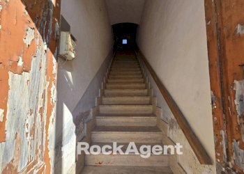 Scala - Appartamento via Cavour, 112, Salice Salentino - foto 6