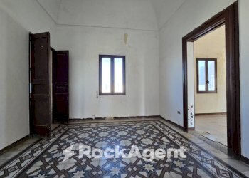 Cucina - Appartamento via Cavour, 112, Salice Salentino - foto 13