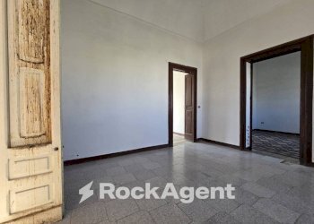 Stanza non arredata - Appartamento via Cavour, 112, Salice Salentino - foto 16