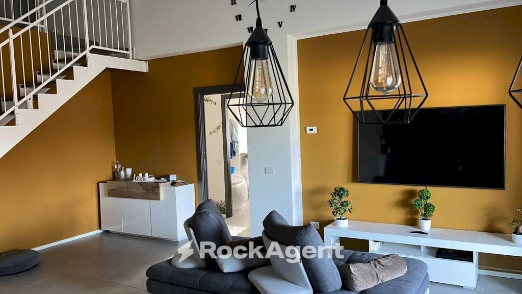 Salone - Attic Albinea, RE, Albinea - photo 3