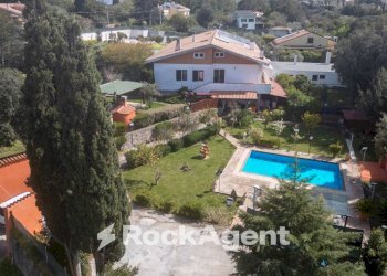 Piscina - Villa via Luna e Sole, 35B, Sassari - foto 1