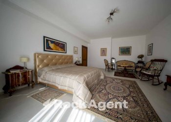 Camera da letto - Villa via Luna e Sole, 35B, Sassari - foto 8