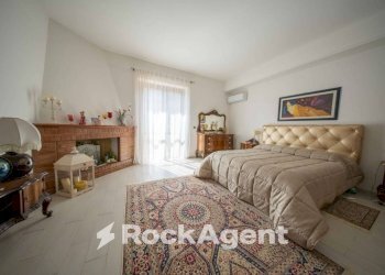 Camera da letto - Villa via Luna e Sole, 35B, Sassari - foto 9