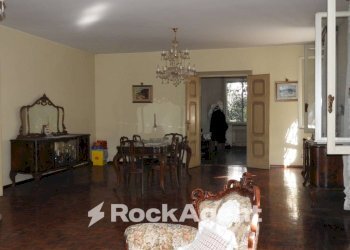 Salone - Villa via Claudia, Maranello - photo 1