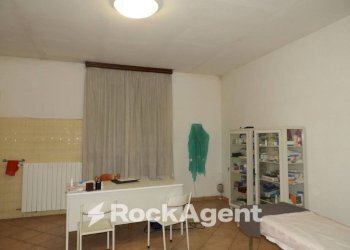 Camera da letto - Villa via Claudia, Maranello - photo 9