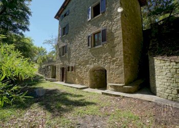 Facciata - Villa strada Provinciale Umbro Cortonese, Cortona - foto 2