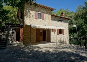 Facciata - Villa strada Provinciale Umbro Cortonese, Cortona - foto 4