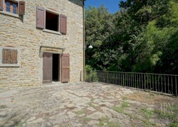 Facciata - Villa strada Provinciale Umbro Cortonese, Cortona - foto 17