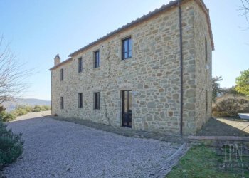 Facciata - Villa strada Provinciale di Lisciano Niccone, Lisciano Niccone - foto 34