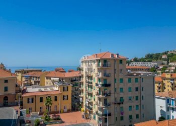 Apartment Piazza Goffredo Mameli, Imperia - photo 17