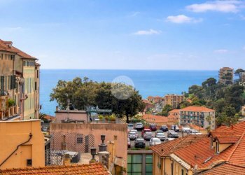 Apartment Via Gustavo Strafforello, Imperia - photo 8