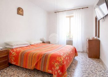 Apartment Via Gustavo Strafforello, Imperia - photo 12