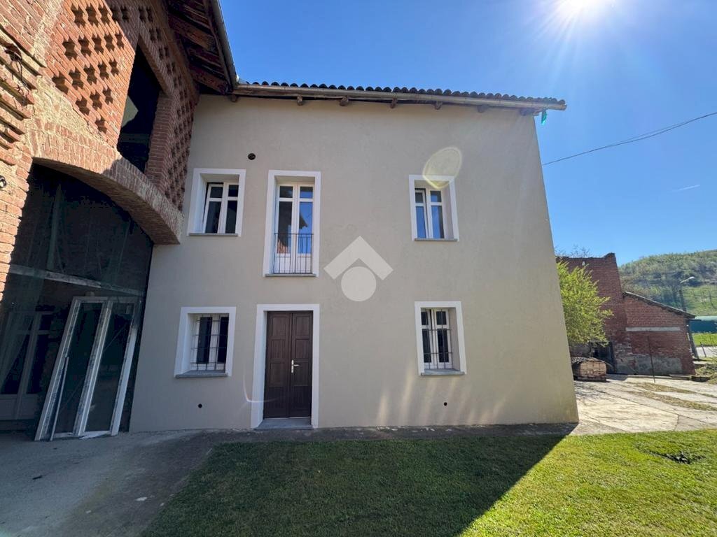 Independent house Frazione Vaglierano Paese, Asti - photo 2