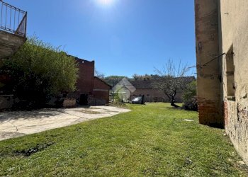 Casa indipendente Frazione Vaglierano Paese, Asti - foto 9