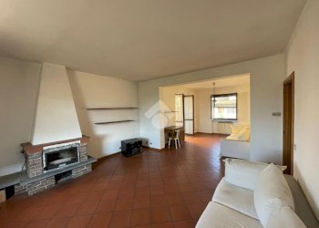 Villa Via Maestra, Novara (zona Torrion Quartara) - foto 4