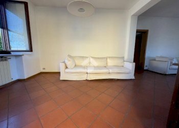 Villa Via Maestra, Novara (zona Torrion Quartara) - foto 7