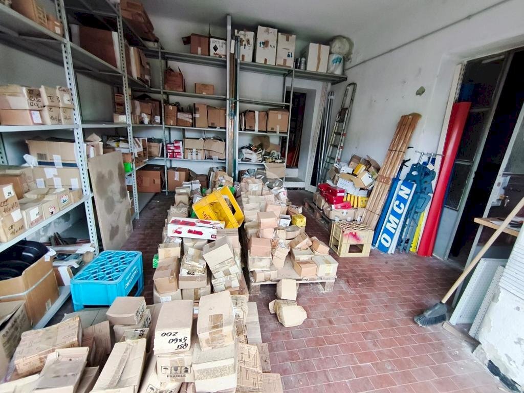 Box Via Castelluccio, Genova (zona Certosa) - foto 2