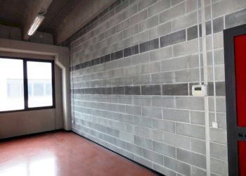 LAB. A. 49 foto3.JPG - Laboratorio Camisano Vicentino - foto 3