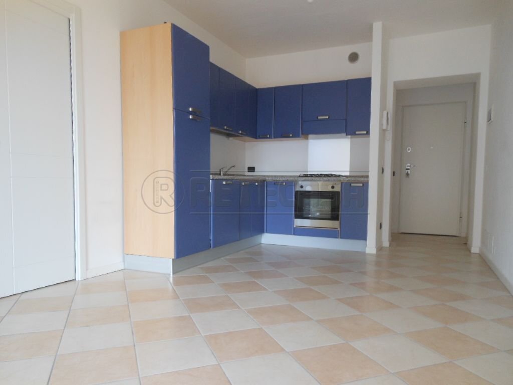 Zona living (4).jpg - Trilocale viale xi febbraio  56, Bassano del Grappa - foto 1