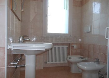 Servizio (3).jpg - Trilocale viale xi febbraio  56, Bassano del Grappa - foto 16