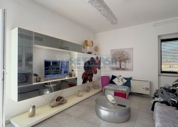 8.jpg - Attic Via Gennaro Tescione, Caserta - photo 8