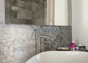 IMG-20250609-WA0027.jpg - Attic Via Gennaro Tescione, Caserta - photo 24