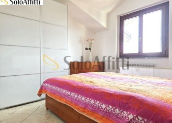 camera matrimoniale - Trilocale Via Eugenio Montale 12, Limbiate - foto 23