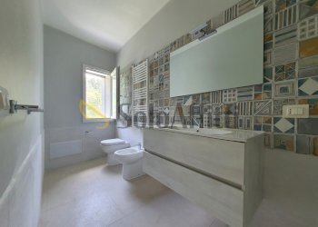 Attic Viale Lucrezia della Valle 99, Catanzaro - photo 12