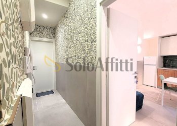 INGRESSO - Appartamento Via San Biagio Ai Taffettanari, Napoli - foto 2