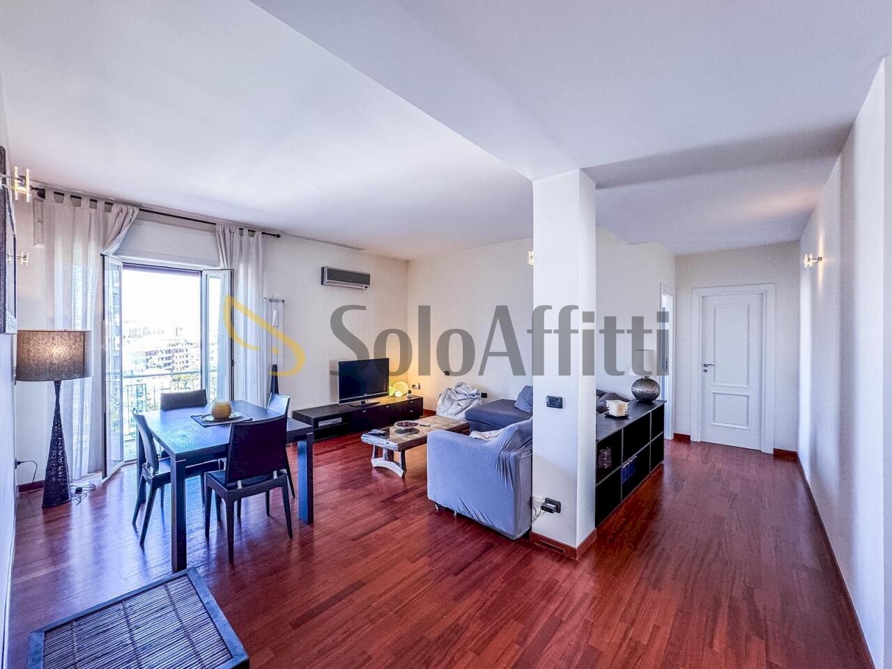 Soggiorno living - Trilocale Via Alessandro Manzoni, Napoli (zona Posillipo) - foto 1