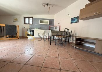 IMG-20250517-WA0004.jpg - Bilocale Via Cancello 22, frazione Tuoro, Caserta - foto 4