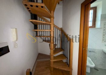 IMG-20250517-WA0012.jpg - Bilocale Via Cancello 22, frazione Tuoro, Caserta - foto 10