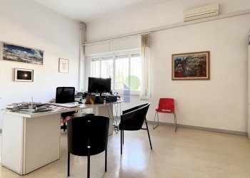 secondo ufficio direzionale - Ufficio Via L. da Vinci 35, Livorno - foto 8