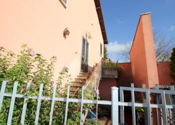 IMG_9527.JPG - Appartamento Via Martiri di Campo di Marte, Vicchio - foto 2