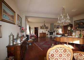 IMG_9530.JPG - Appartamento Via Martiri di Campo di Marte, Vicchio - foto 4