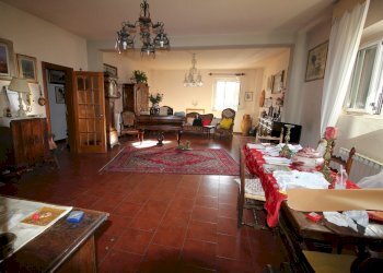 IMG_9534.JPG - Appartamento Via Martiri di Campo di Marte, Vicchio - foto 6