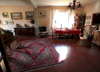 IMG_9582.JPG - Appartamento Via Martiri di Campo di Marte, Vicchio - foto 7