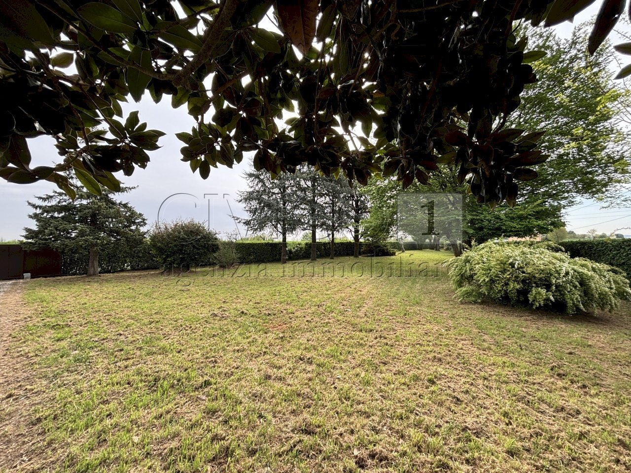 GIARDINO - Appartamento Via A. Pigafetta 20, Montegaldella - foto 1