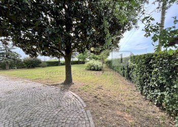 GIARDINO - Appartamento Via A. Pigafetta 20, Montegaldella - foto 4