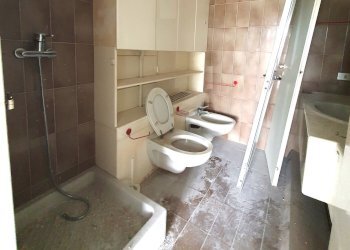 20250507_114035.jpg - Locale Commerciale Via Orzinuovi, Brescia (zona Chiesanuova) - foto 10