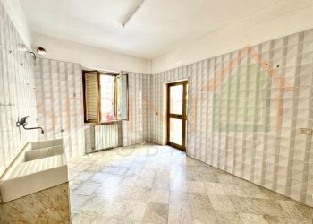 IMG_5029.JPG.jpg - Trilocale Via della Libertà, Monopoli - foto 6