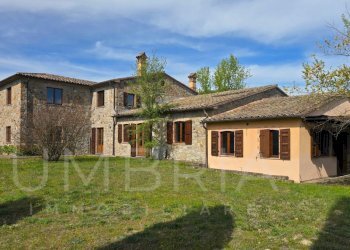 01casale kopiera.jpg - Casale Strada Montiano 10, Ficulle - foto 1