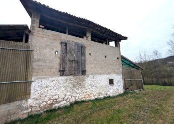 PXL_20260326_082758253.jpg - Rustico Via Valle, Agnosine - foto 18