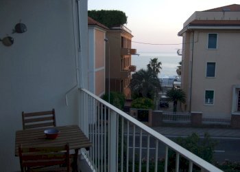 WhatsApp Image 2026-04-14 at 09.42.04 (2).jpeg - Bilocale Viale Mazzini 158, Sestri Levante - foto 11